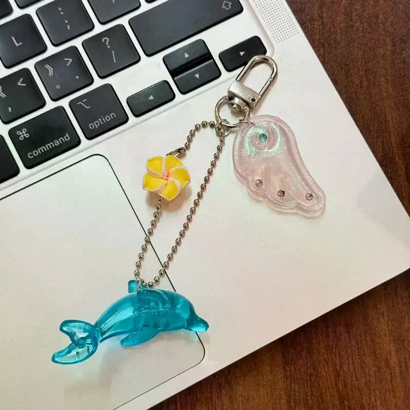 Y2K Dolphin Keychain Vintage Alloy Polished Smooth Cute Charm for Backpack Crossbody Bag Women Gift Accessory Qme
