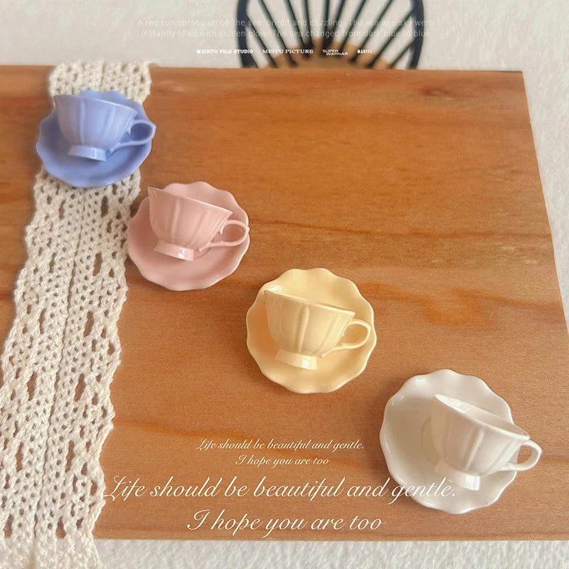 Dollhouse French Retro Mini Foot Relief Mark Coffee Cup Handle Qme