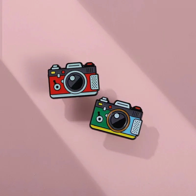 Funny Retro Camera Enamel Pin Cartoon Lapel Backpack Badge Jewelry Gift Kid Personalized Photo Color Brooch Friends Wholesale Qme