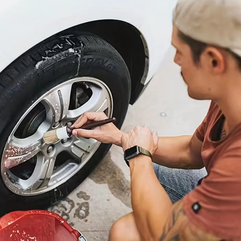 Ultra-Soft Car Detail Brushes - Perfect for Cleaning Badge Wheels, Interior Decorations, And Air Vents. Qme