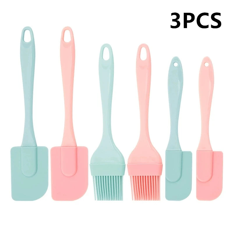 Silicone Cake Scraper Kitchen Non-Stick Cake Cream Spatula Kitchen Cooking Pastry Scraper Mold Brush Tool Baking Accessories Qme