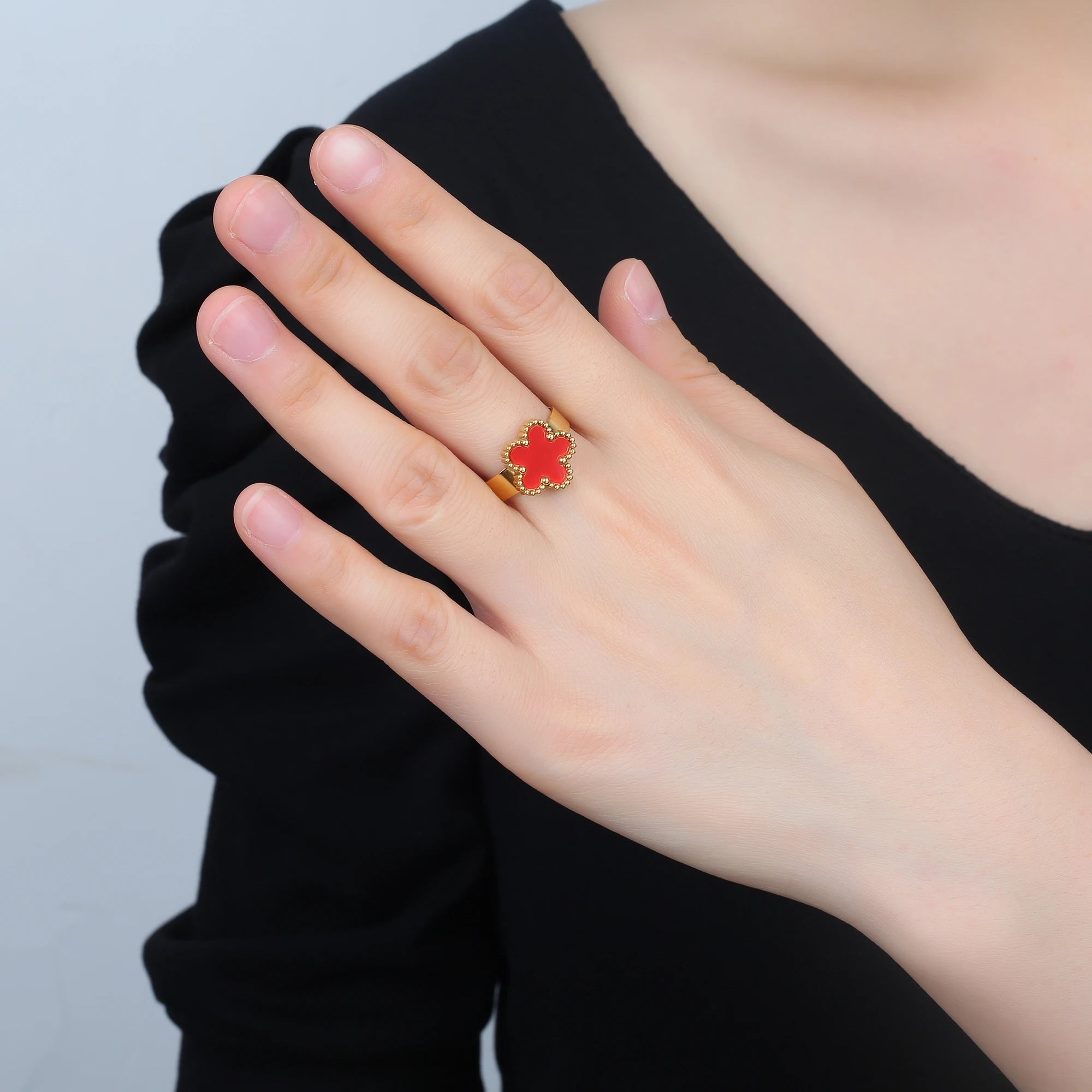 Hot Sale Stainless Steel Five-Leaf Flower Opening Adjustable Ring For Female Male Wedding Party Finger Jewelry Gifts Clover Qme