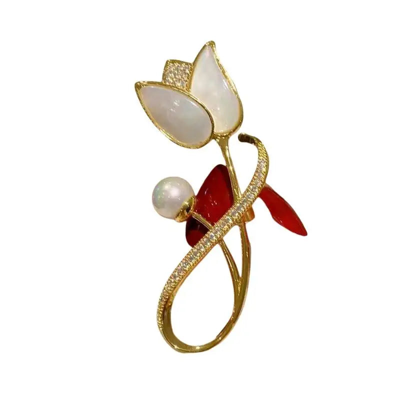 2026 Fashion New Style Temperament Rose Crystal Pearl Brooch Light Luxury Breast Flower Suit Coat Luxury Accessories Qme
