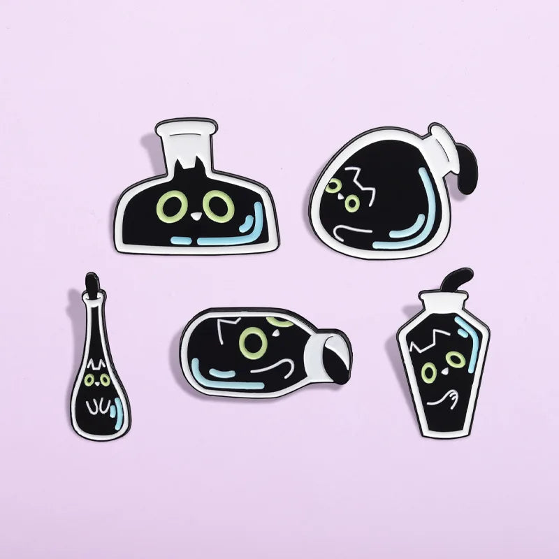 Cute Black Kitten In Bottle Brooch Enamel Pin Funny Cartoon Animal Metal Brooch Backpack Lapel Badge Decoration Jewelry Gift Qme