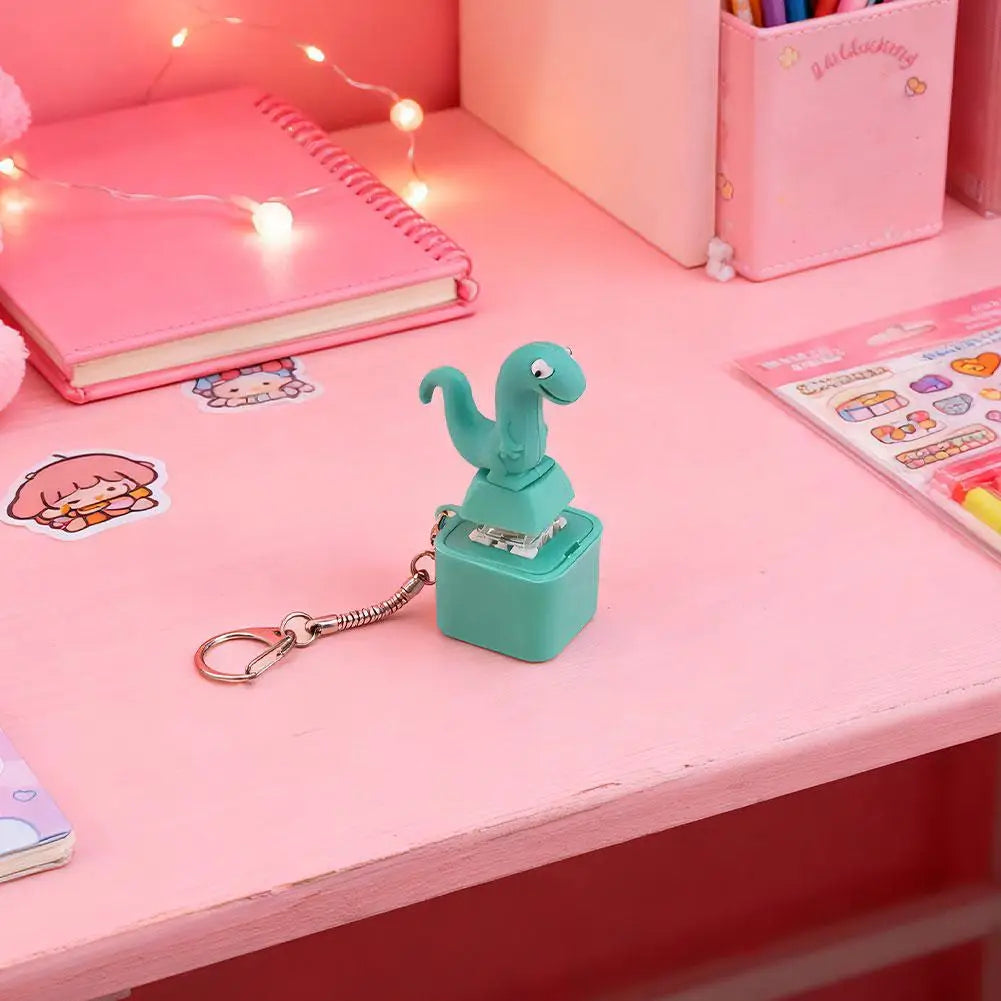 Lizard Button Keychain Sound Colorful Lights Portable Stress Reliever Qme