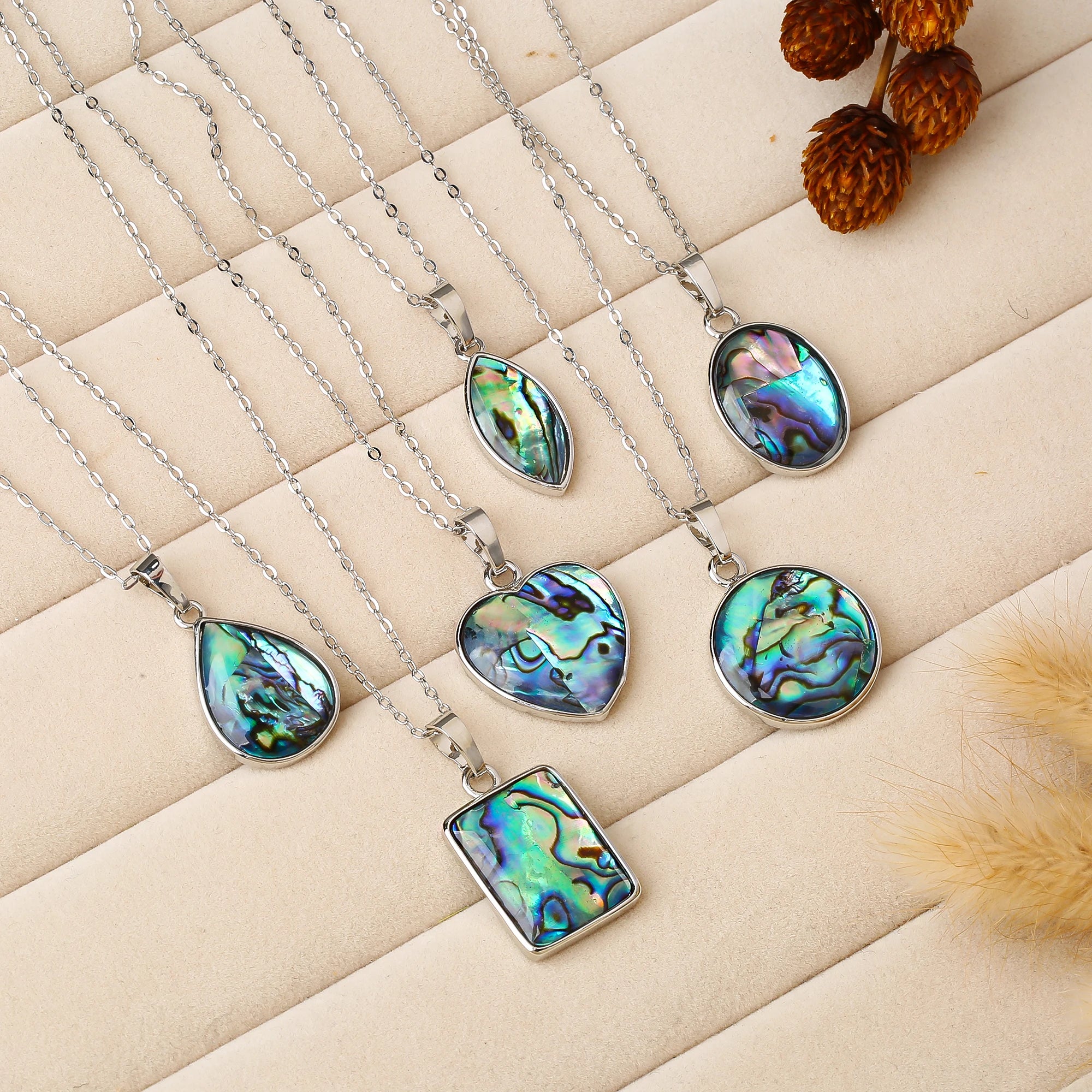 New Arrivals Natural Abalone Shell Pendant Necklace Silver/Gold Waterdrop Heart Shell Choker Fashion Beach Jewelry Women Gift Qme