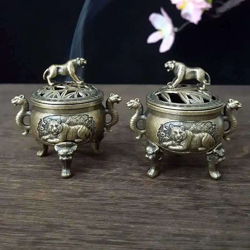 Home Decoration Ancient Tiger Incense Burner Metal Small Ornaments Qme