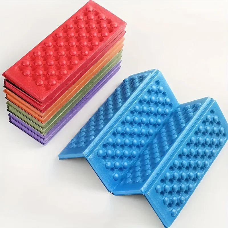 1 Outdoor Portable Waterproof and Moistureproof Honeycomb Picnic Mat Qme