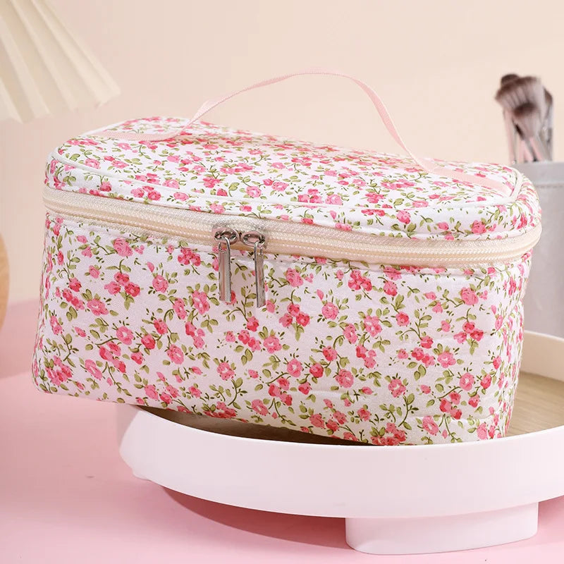 1PC Floral Makeup Bag Portable Simple Square Makeup Storage Bag Travel Toiletry Bag Qme rose red