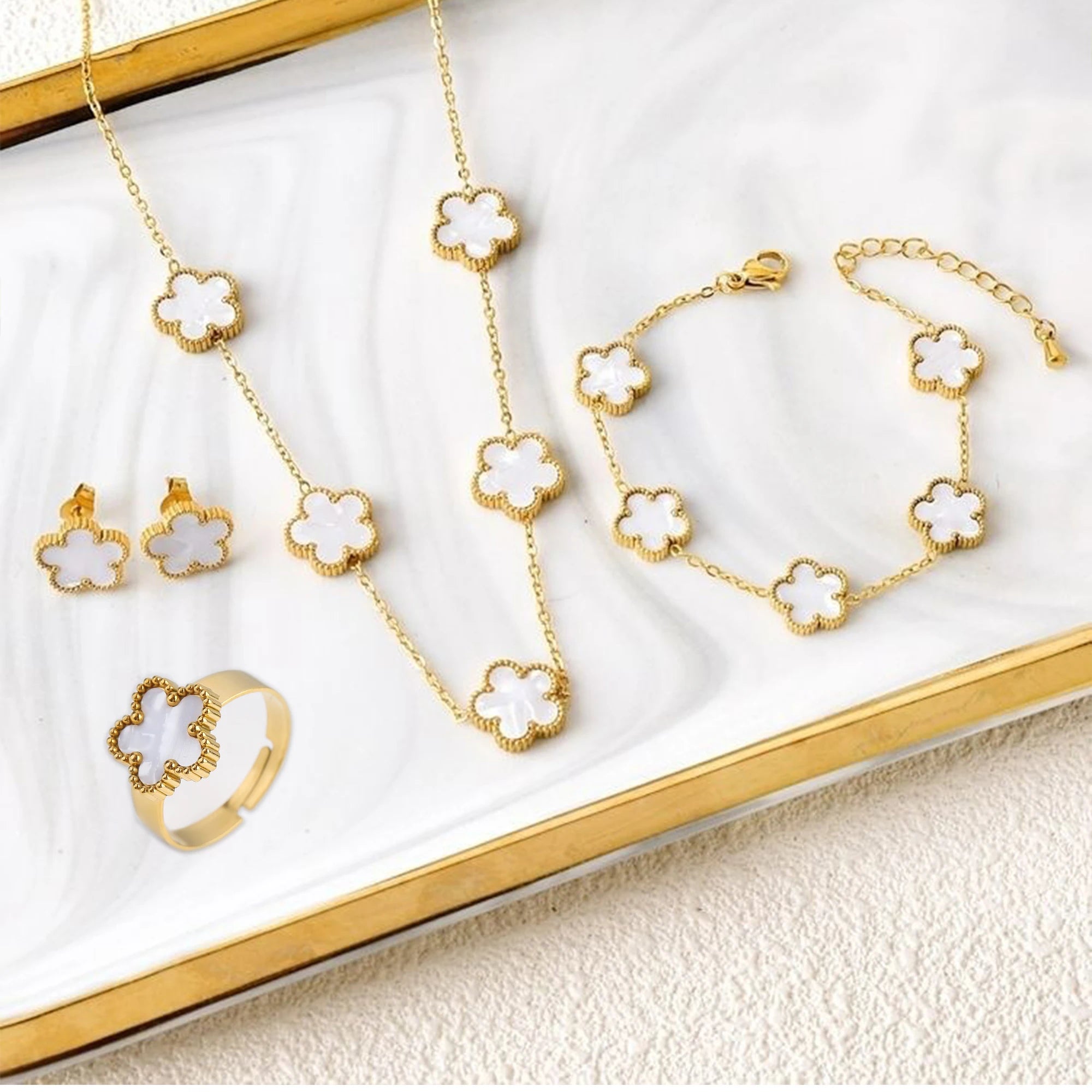 4Pcs 18k Gold-Plated Five-Leaf Flower Necklace Earrings Ring Bracelet Jewelry Set For Woman Party Jewelry Daily Wear Clover Gift Qme Jewelry Set 2