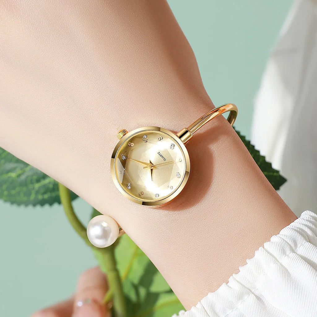2PCS Elegant Women Quartz Watch Bracelet Set Fashion Pearl Opening-cuff Bangle Girls Wristwatches Qme