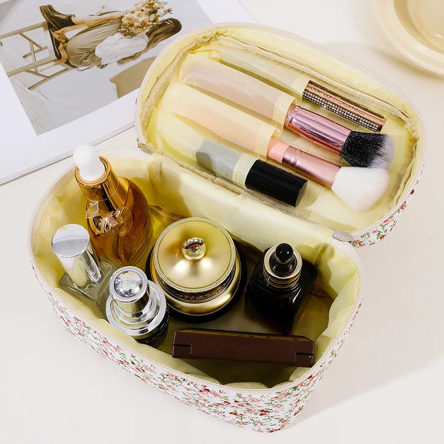 1PC Floral Makeup Bag Portable Simple Square Makeup Storage Bag Travel Toiletry Bag Qme