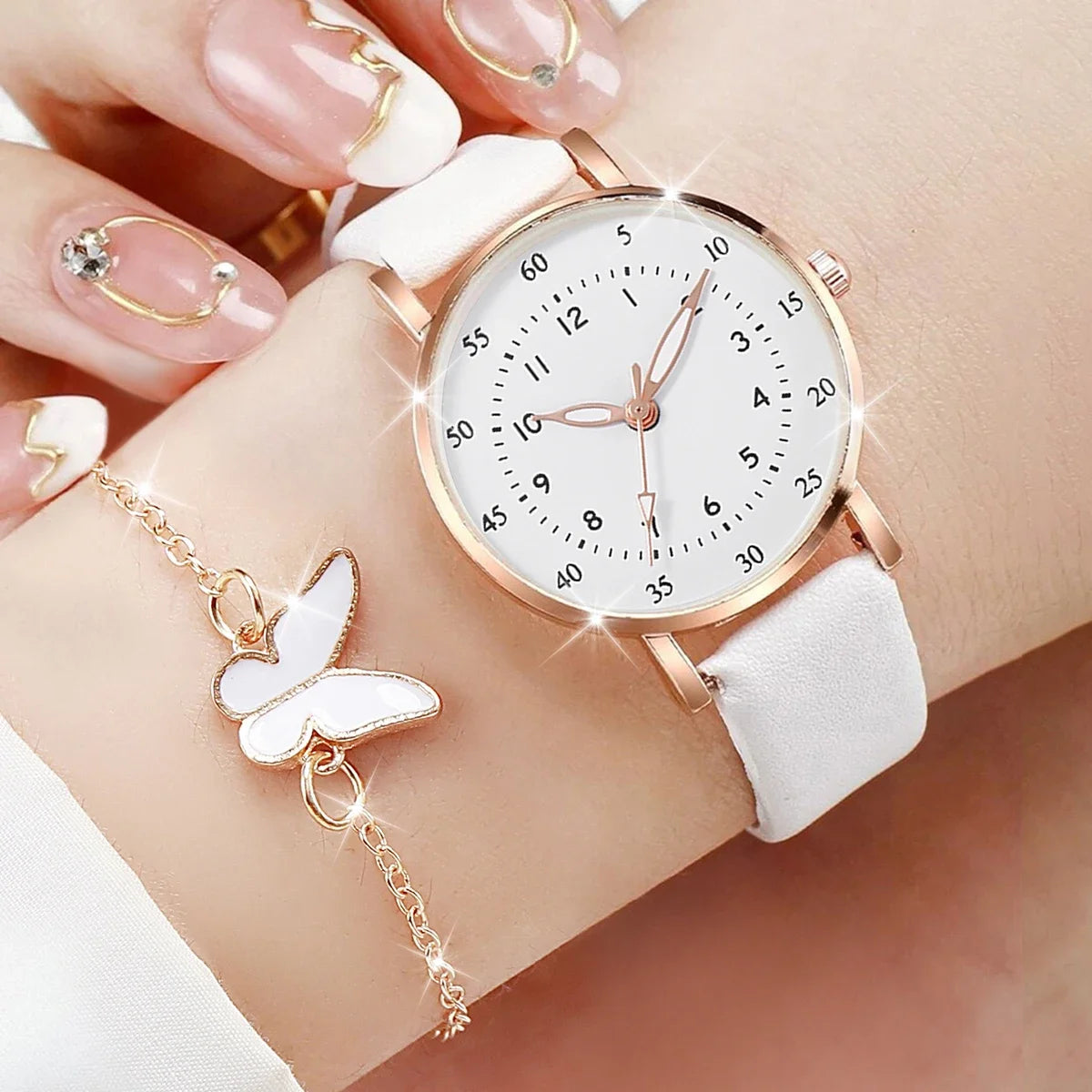 6PCS/Set Women's Quartz Watch Fashion Arabic Dial Leather Band Quartz Watch Jewelry Set（Without Box） Qme