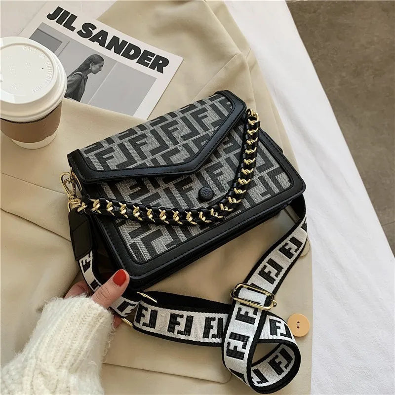 2026 Spring Arrival Retro Letter Print Crossbody Bag Stylish Mini Qme black