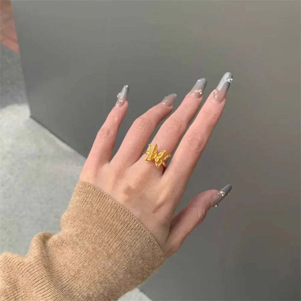 Ancient Golden Hollow Butterfly Open Ring Fashionable Elegant Design Trendy Luxury Ins Advanced Versatile Ring Wholesale Qme