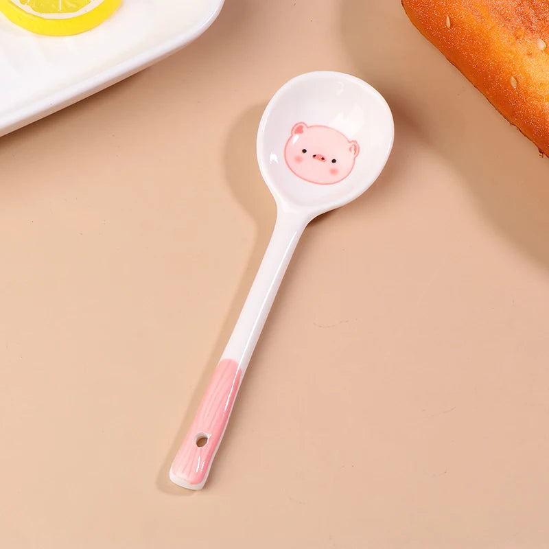 1Pc Kawaii Pig Ceramic Soup Spoon Cute Ice Cream Hand Painted Coffee Dessert Long Handle Spoon Kitchen Accessories. Qme