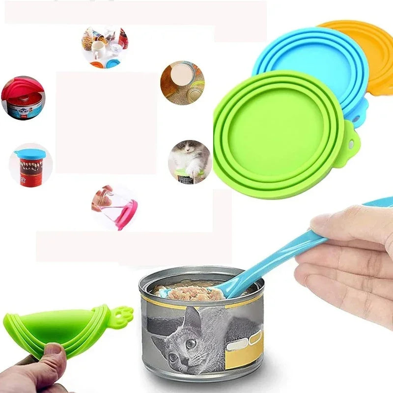 2pcs/set Reusable Pet Food Can Cover and Spoon Portable Dogs Cat Storage Tin Cap Lid Seal Cover Health Pet Supplies Pet Lids Can Qme