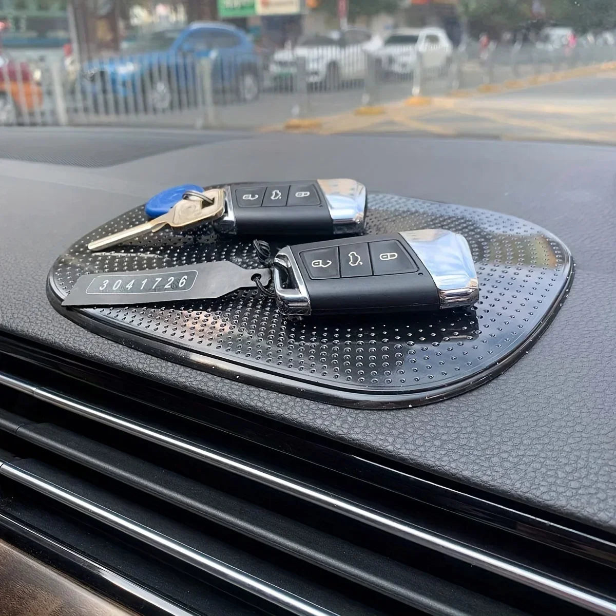 1Pcs Car Non-Slip Mat Magic Anti-Slip Slide-Proof Pad Dashboard Sticky Dash Adhesive Cell Phone Mobile Holder Black Silicone Qme Default Title