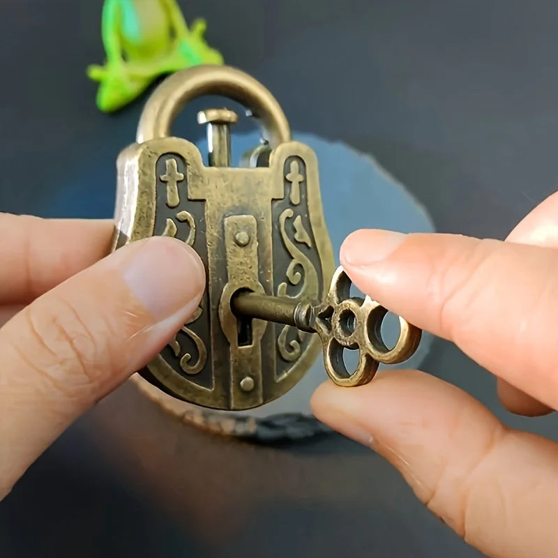 Vintage Alloy 1pc Puzzle Lock With Key - Antique Padlock Brain Teaser Magic Trick， Metal Trick Lock For General Entertainment Qme