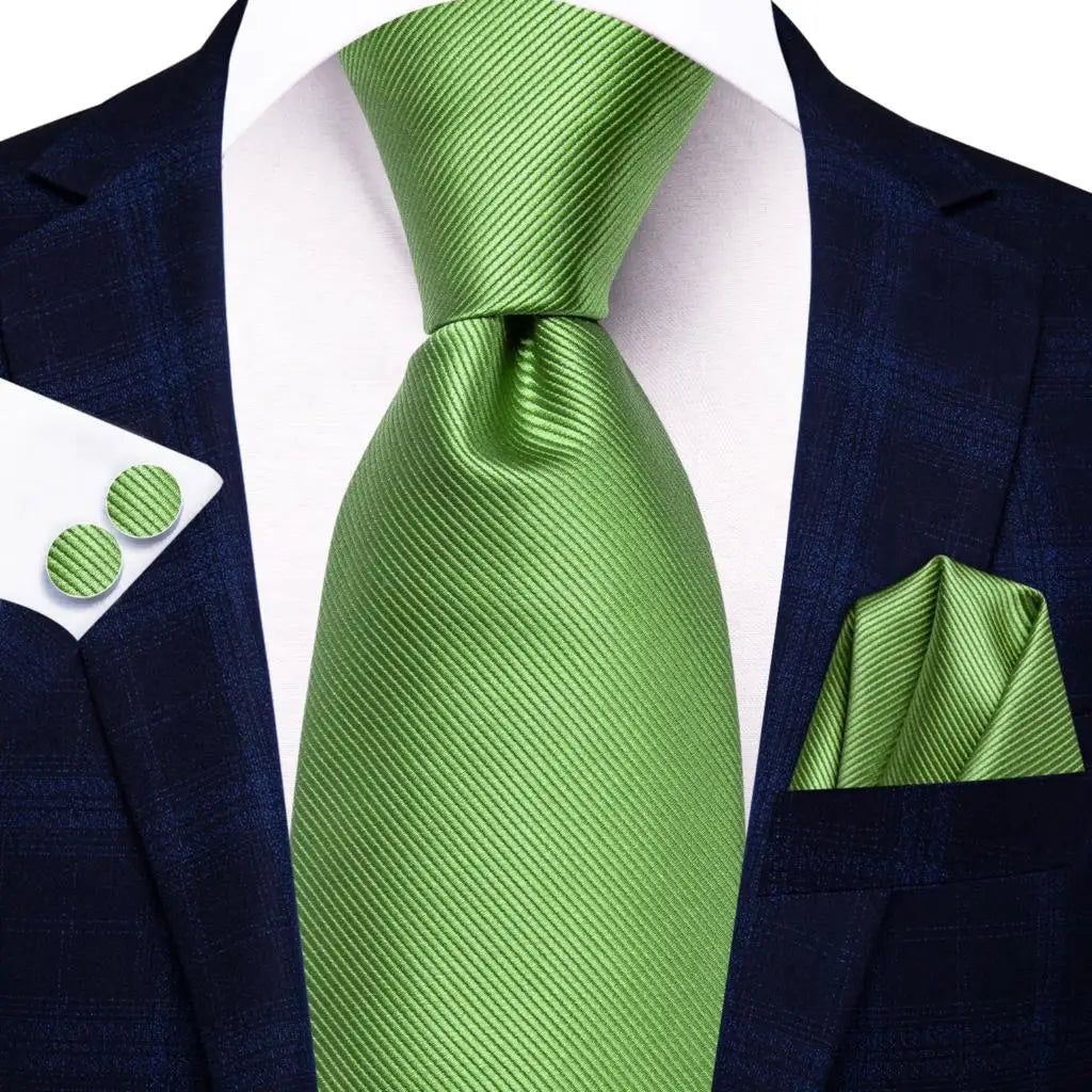 Tie Men 2023 Sage Green Plaid Fashion Wedding Party Necktie Handky Qme 3721