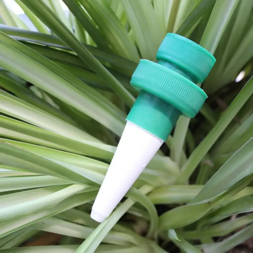 4pcs Self-Watering Spikes for Plants - Automatic Irrigation System for Potted Flowers & Vacation Plant Care, Durable & Plastic, Qme