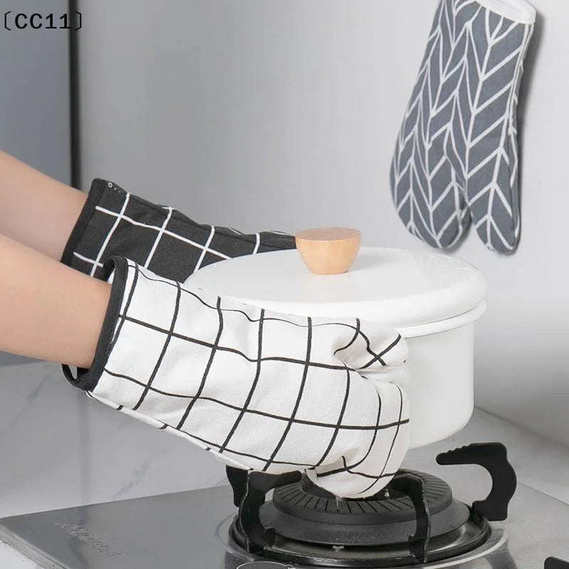 Insulated Kitchen Gloves Anti-scald Heat-resistant Thickened Oven Qme