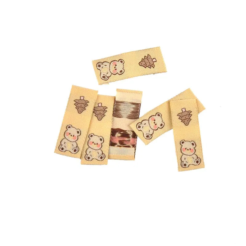 50Pcs Kawai Bear Embroidery Brown Labels For Knitted Hats Bag Shoes Sewing Garment Accessories DIY Tags Crafts Handmade Supplies Qme 2