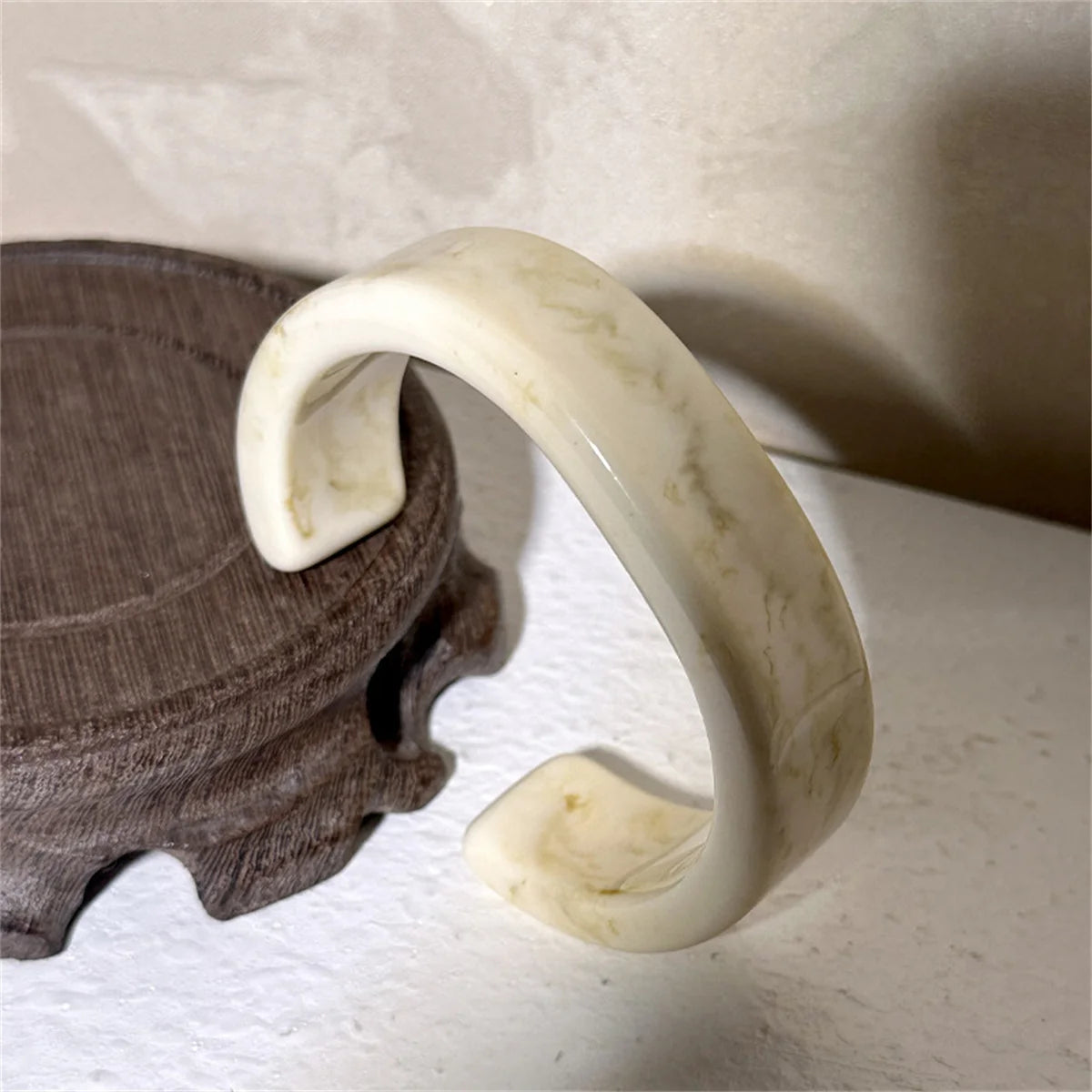 Fashion Y2k Irregular Acrylic Resin Chunky Wide Bangles for Women Kpop Geometric Charm Bracelet Couple Jewelry Pulseras Bangle Qme mi