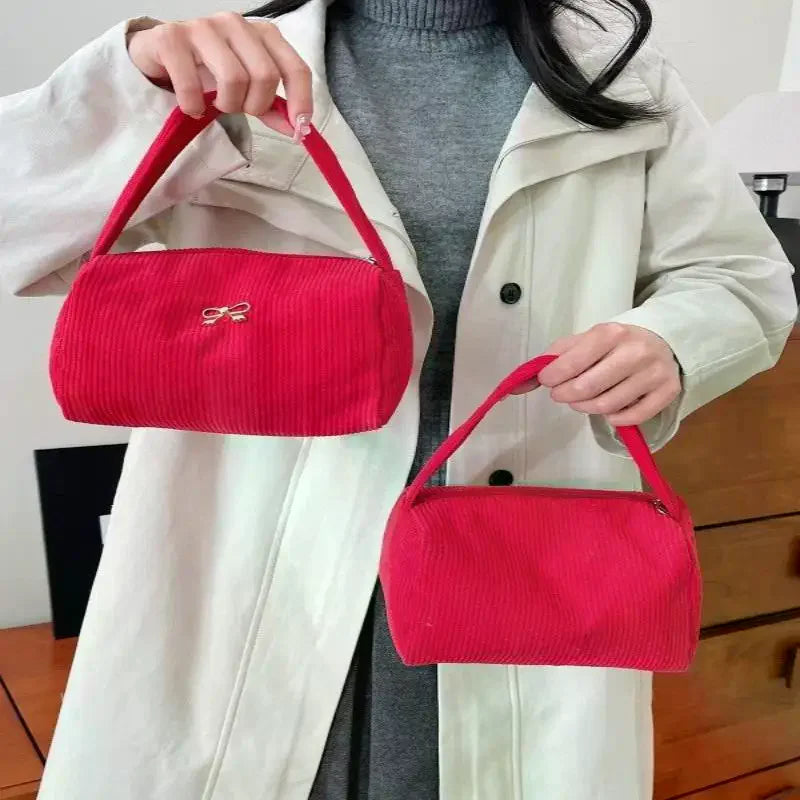 Cosmetic Bags For Women Plush Cute Handbag Soft Comfortable Large Capacity Trendy Handbag For Women With Handle Qme