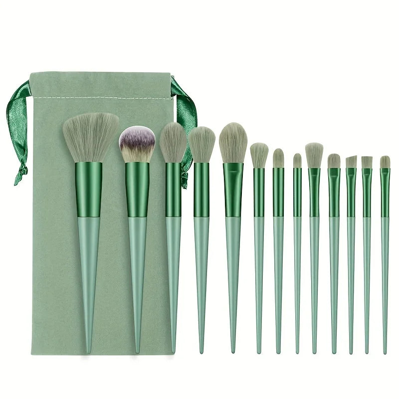 Makeup brush set: Soft and delicate, it includes eyeshadow, foundation, It is the perfect birthday gift for mothers or women. Qme