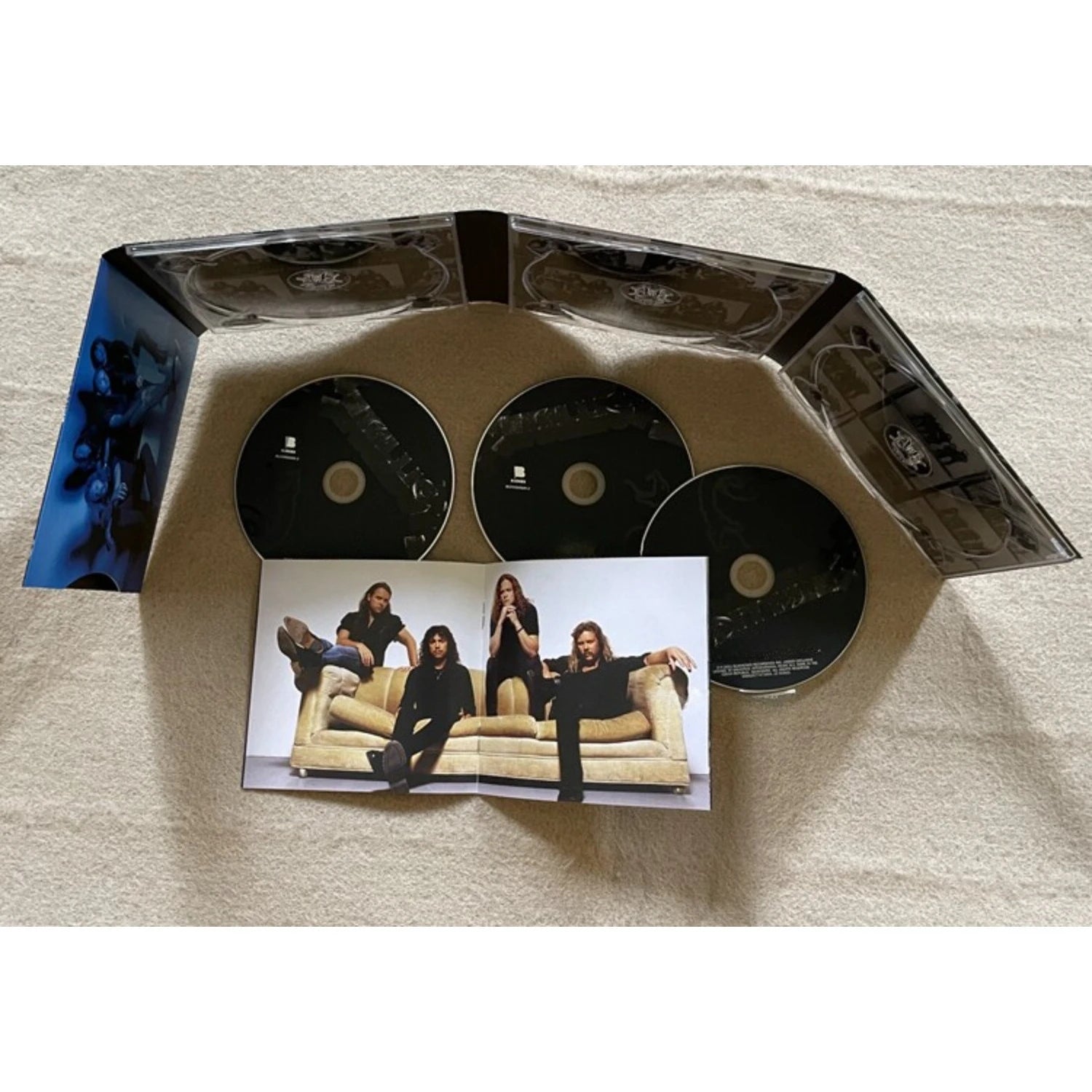 Legendary Rock Band Album Remastered 3CD Set, Featuring Remastered Master, Unreleased Material & Multi-Show Live Recordings Qme