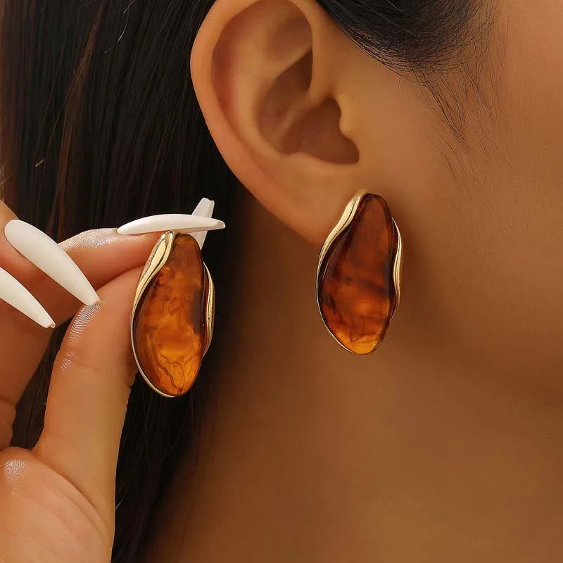 Vintage Irregular Resin Alloy Stud Earrings & Ring - Women's Coffee Color Fashion Elegant Stud Earrings & Ring Jewelry Set Qme Earring-Brown