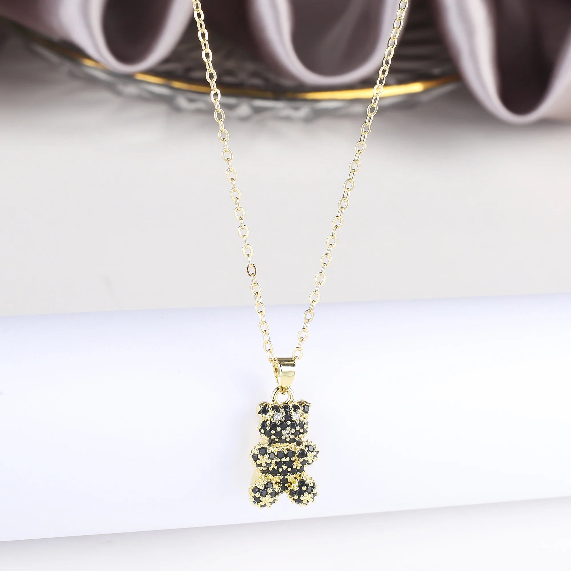 Hot Sale 18K Gold Plating Cute Zirconia Bear Pendant Necklace Fashion Forwoman Girl Party Birthday Jewelry Gift Accessories Qme 2