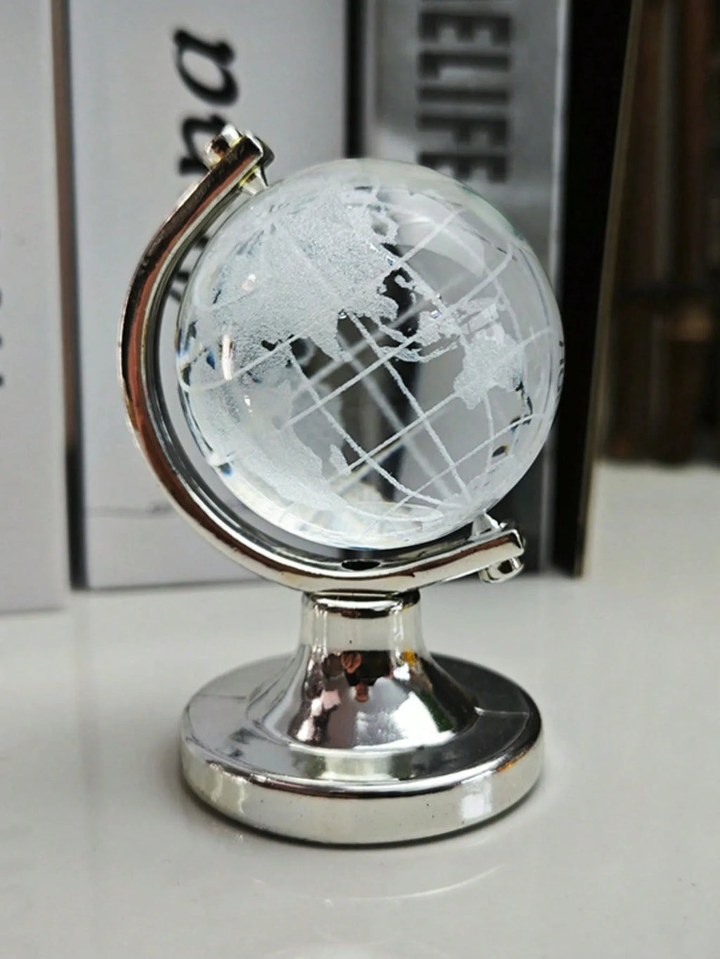 Crystal Globe Transparency 3D Rotating Office Living Room Decor Qme