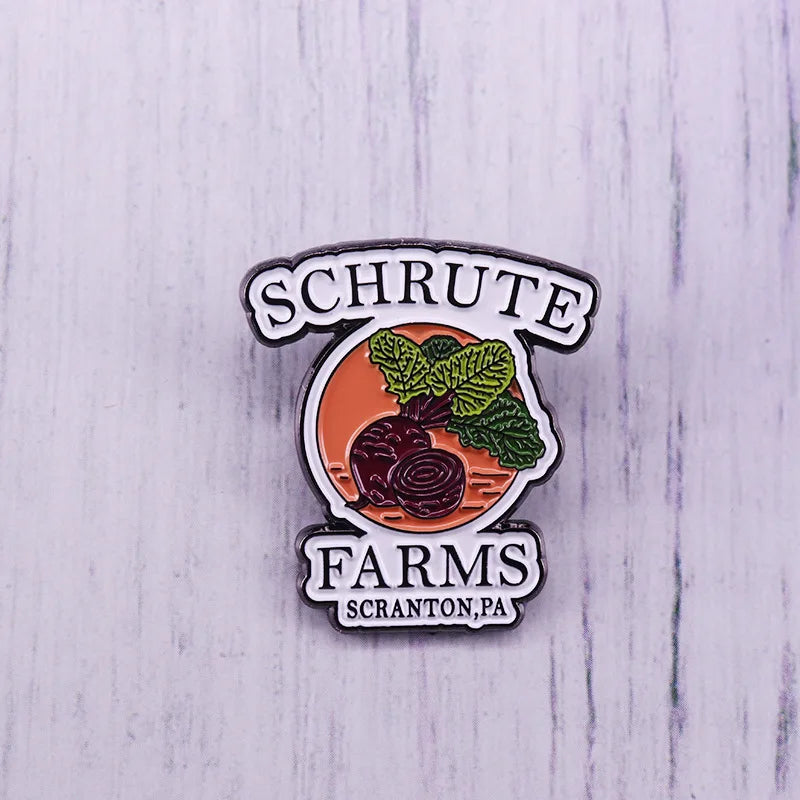 Classic Comedy Enamel Pins American Fashion TV Show Brooches for Friends Backpack Metal Lapel Pin Badges Jewelry Wholesale Qme