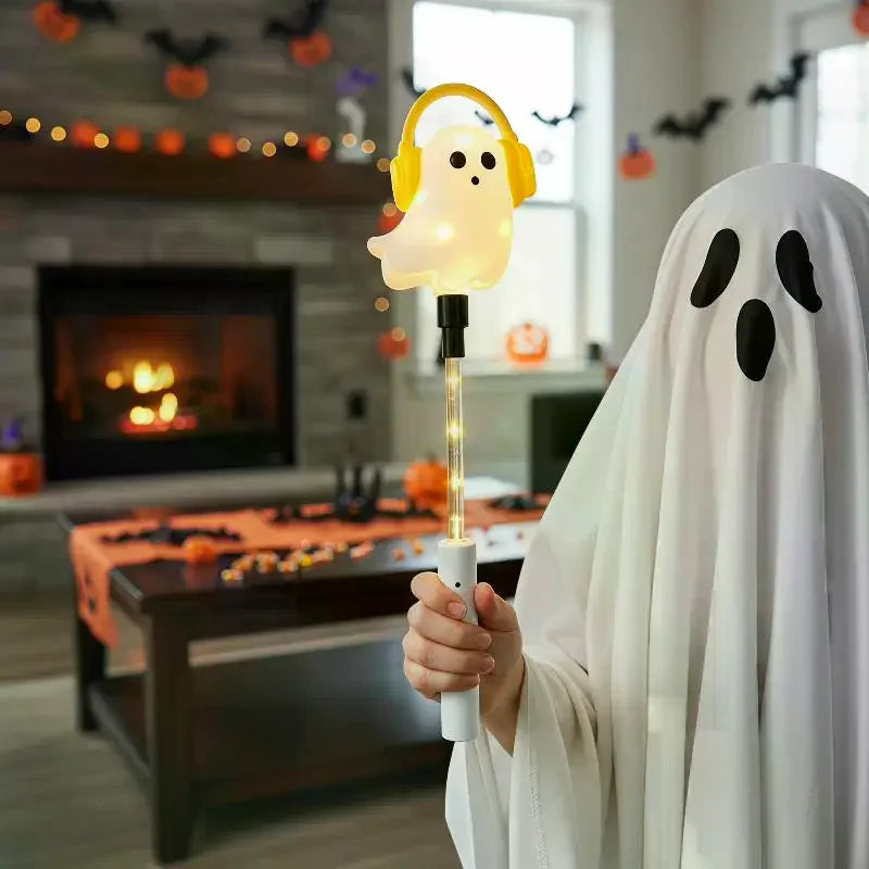 Halloween LED Glow Wands With Cartoon Designs Flashing Lights For Kids Trick Or Treat Halloween Party Favors Qme