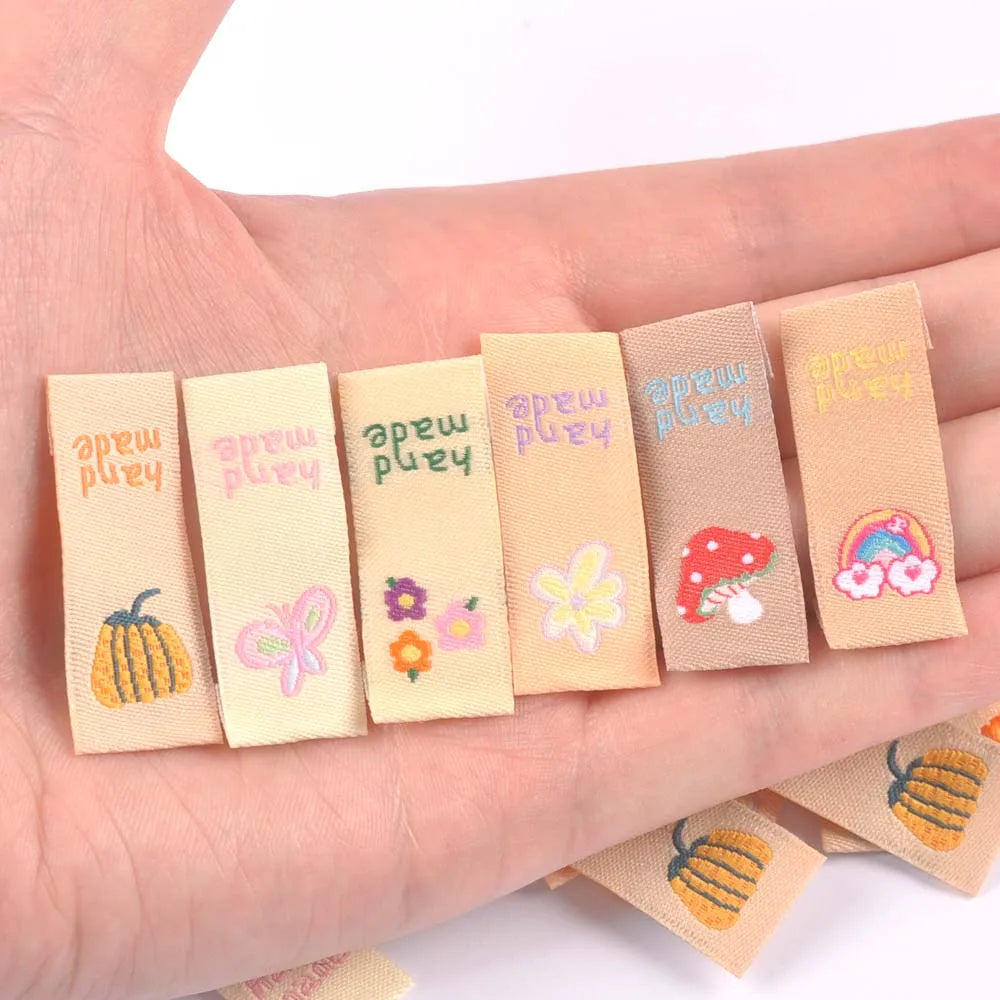 50Pcs Lovely Mushroom/Banana/Flower Embroidery Cloth Labels For Sewing Supplies Garment DIY Bags Hats Accessories Handmade Tags Qme random mix