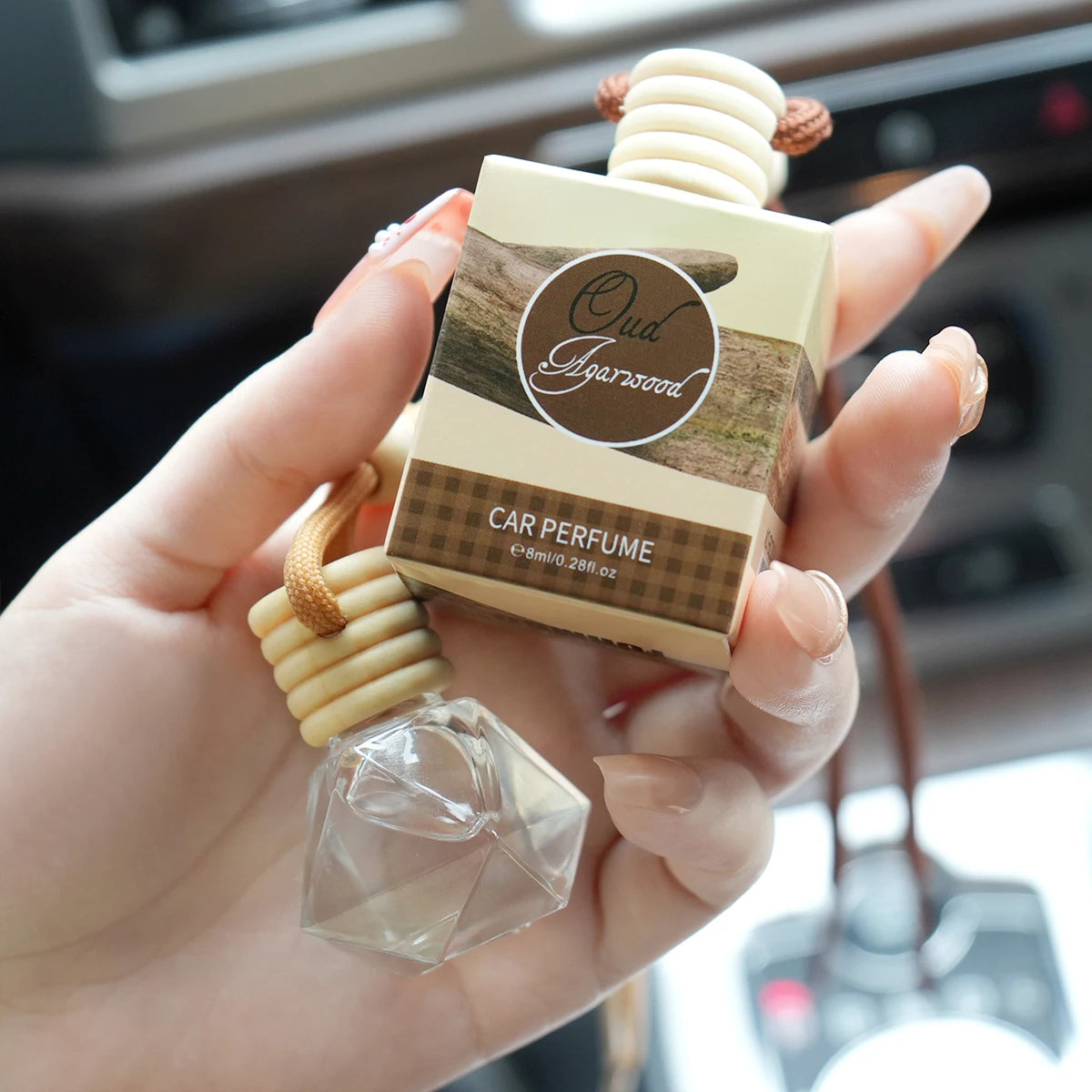 Fresh Fruit Car Fragrance Lasting Woody Fruity Suitable Odor Alcohol Qme 004 Oud agarwood
