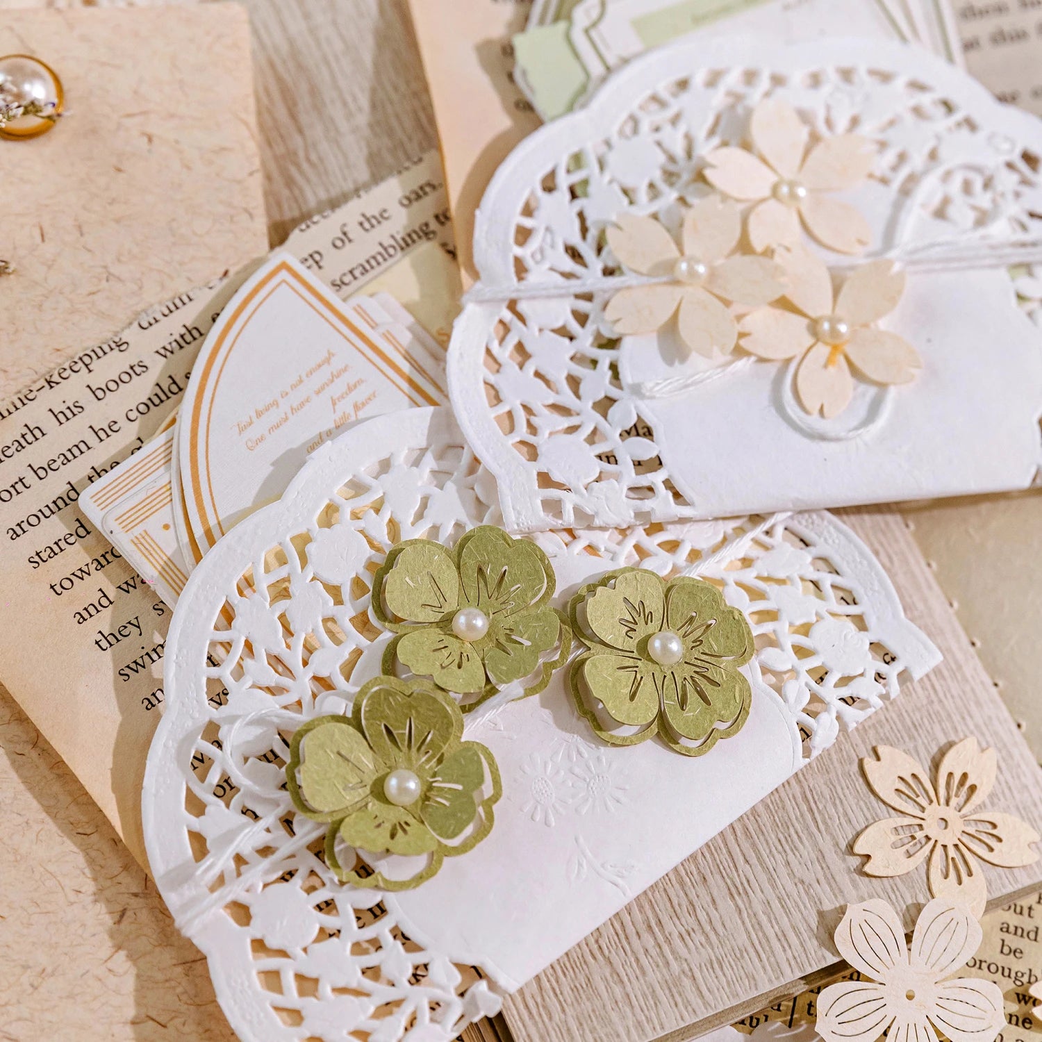 50 pcs Vintage Lace Hollow Frame Floral Material Paper Junk Journal Planner Scrapbooking Decorative Photo Albums Craft Supplies Qme