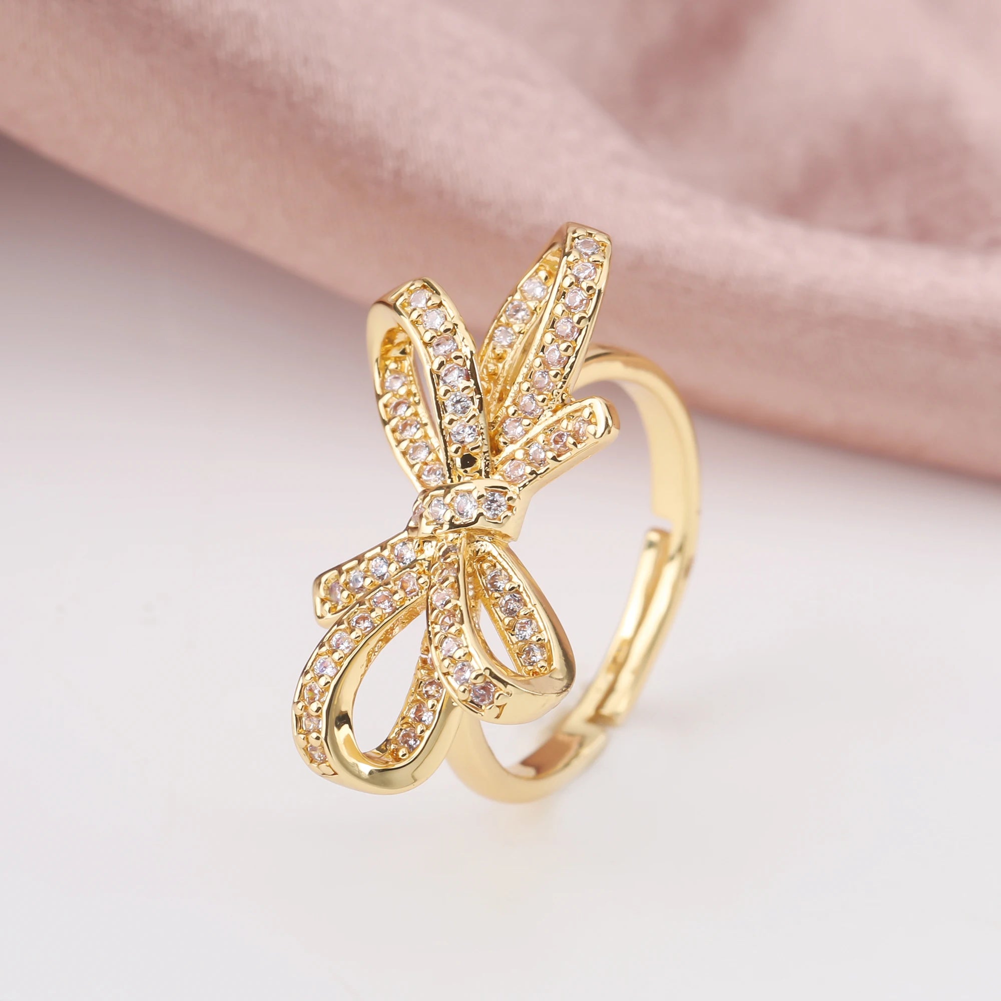 Fashion Geometric Shiny Cubic Zirconia Glamour Woman Adjustable Ring Personalized for Party Daily Wear Jewelry Gift Accessory Qme 6 resizable