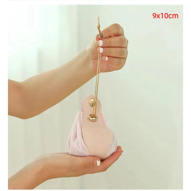 Velvet Drawstring Bag Embossed Floral Pattern Jewelry Storage Pouch Candy Bags For Wedding Party Favors Packaging Organizer Qme size2 B