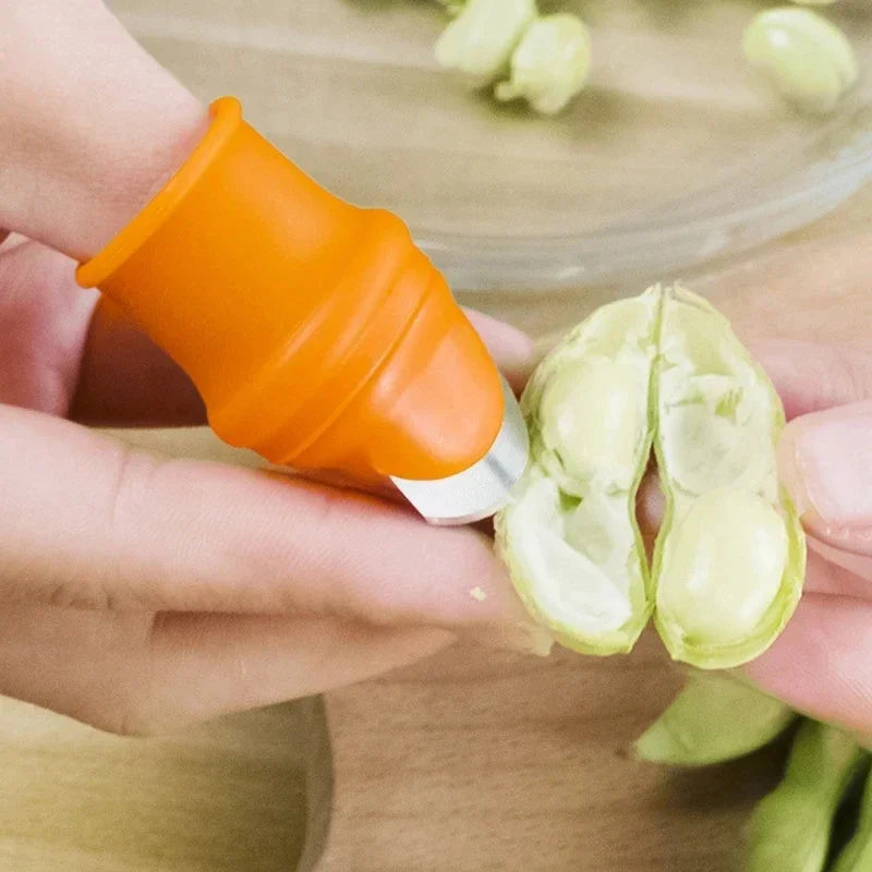 Multifunctional Thumb Knife Finger Cots Set Labor-Saving Picking Tool for Strawberry Hulling Garlic Peeling Vegetable Qme