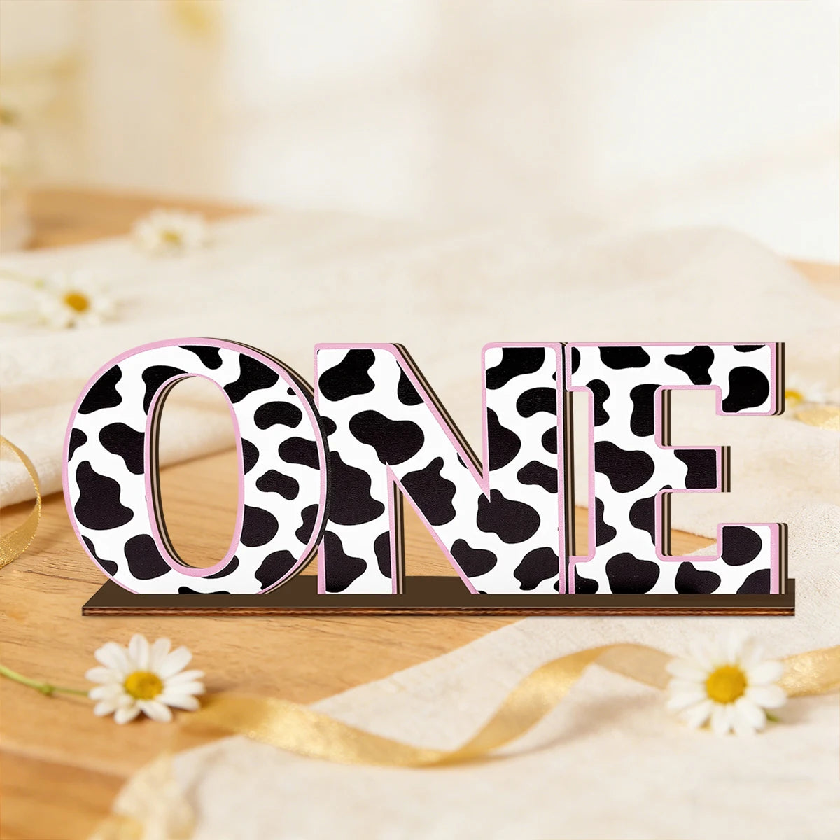 1SET 2D Black and White Cow Pattern Pink Edge "ONE" Letter Wooden Desktop Decoration, Birthday Party Desktop Decoration Qme Default Title