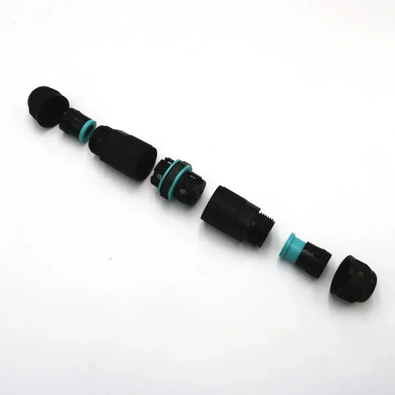 ‌4-6.5mm Waterproof Wire Connector - 3/4 Pin Junction Box, IP67 Rated for Outdoor AC/DC 250V, Copper Core‌ 1pcs Qme