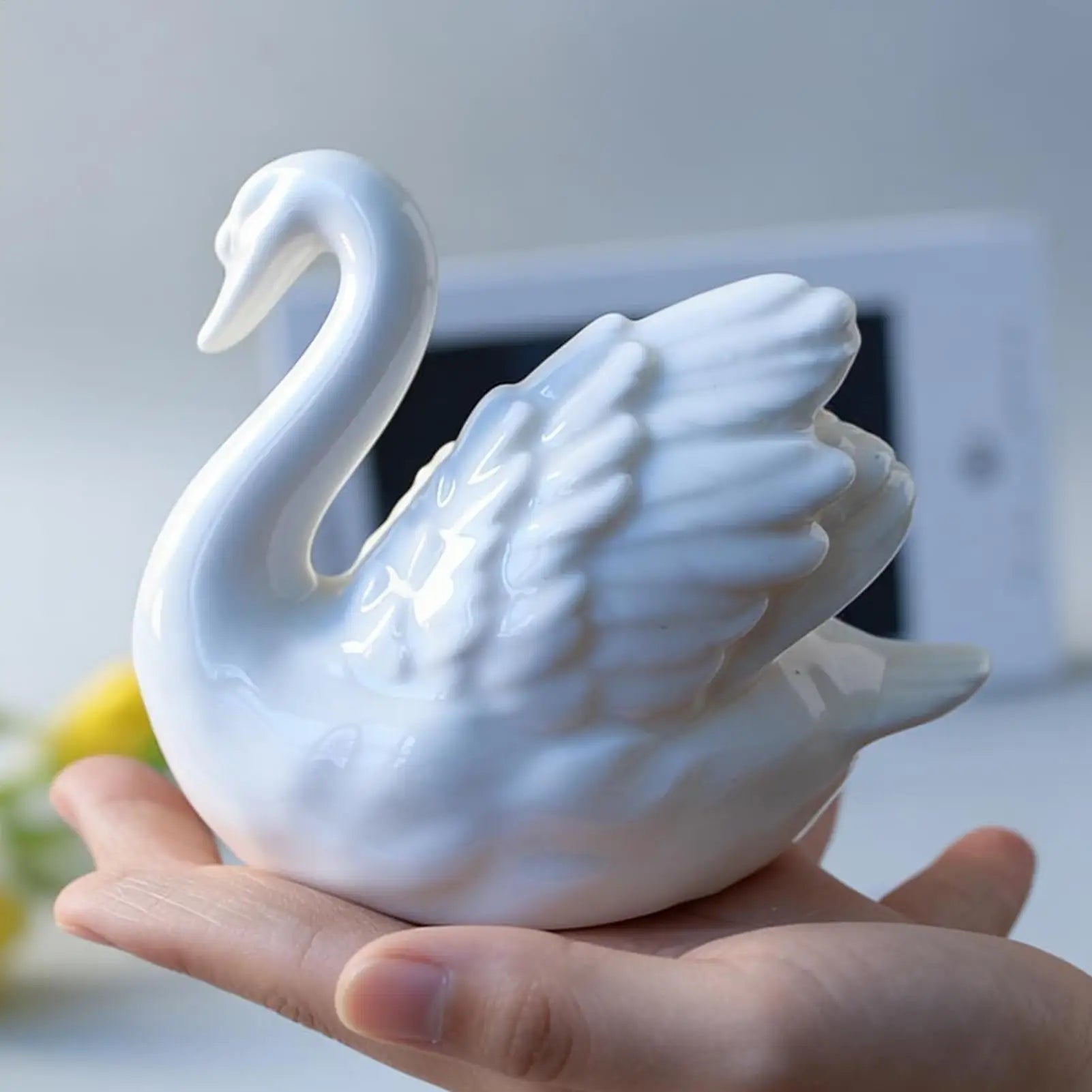 Toilet Caps Elegant Aesthetic Vintage Swan Seat Cover Bathroom Decor Qme