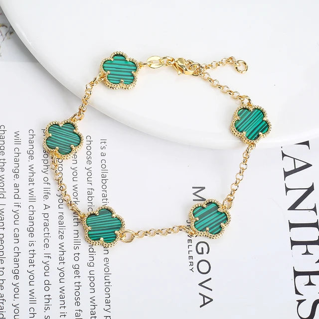 2023 INS 10 Colors Five Leaf Flower Bracelet Classic Fashion