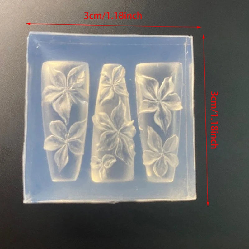 Nail Art Mold 3D Carving Curved Lily Flower Transparent Decorations Qme one size