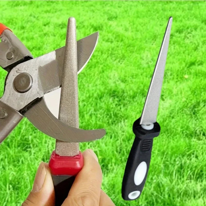 Easy-Grip Dual-Sided Diamond Sharpening Stone for Scissors & Knives - Versatile, No-Assembly Required, Non-Slip Handle Qme