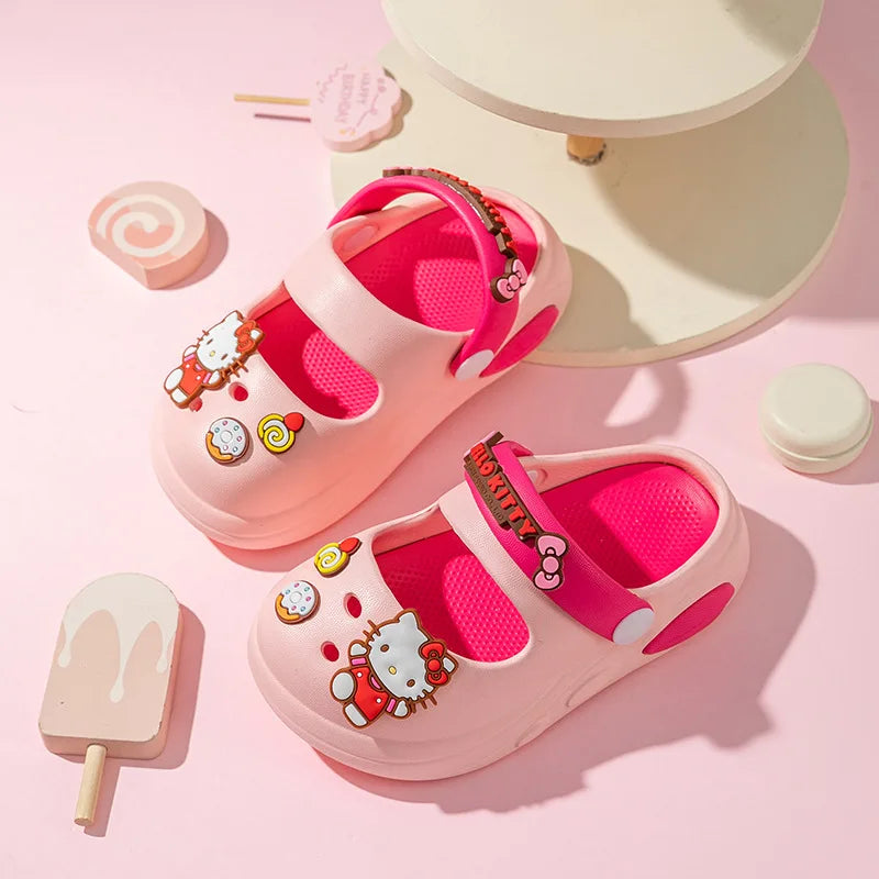 Hello Kitty Kuromi Cartoon Hole-Patterned Shoes Cute, Non-Slip Slippers for Students Beach and Outdoor Sandals Qme 4 255mm