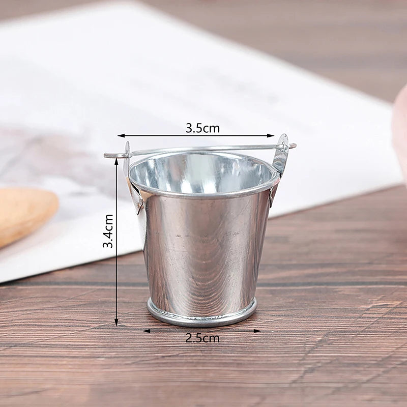 Dollhouse Mini Iron Bucket Miniature Model Decorations Ornaments Qme A2